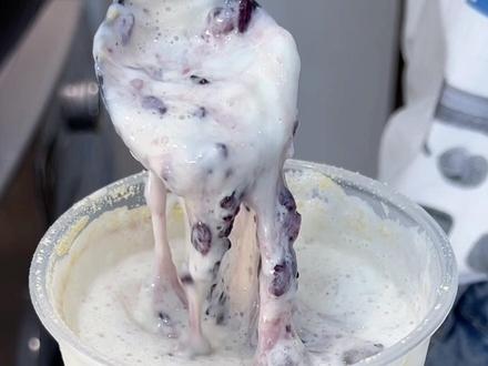 这糯叽叽的谁能扛得住!茶百道的豆乳米麻薯也太绝了吧!#自制饮品 #麻薯 #茶百道 #仙女都在喝什么 #网红饮品 @DOU+小助手
