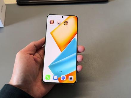 荣耀90GT 游戏发热测试 看看散热系统如何#荣耀90gt #荣耀90gt游戏 #手机测评