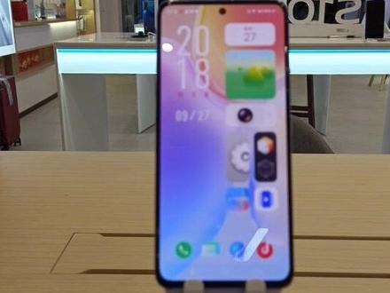 vivo手机之相册拼图操作方法,#vivo手机小技巧 #vivo手机 #同城热门