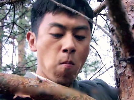 庞天德身负重伤被娜塔莎救下 #抗战剧 #我的娜塔莎