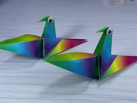 会动的折纸玩具,扇翅膀千纸鹤的折法,创意手工制作 #千纸鹤 #折纸 #玩具 #手工