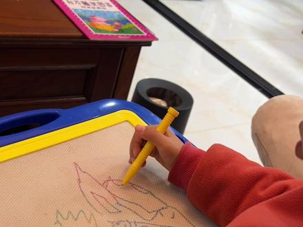 宇宙达斯布雷龙#灵魂画手 #爱画画的孩子 #画板