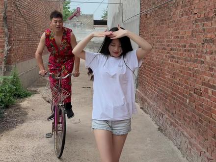 把老妹儿吓一跳#演绎#歌曲是老妹儿给哥破破劲儿