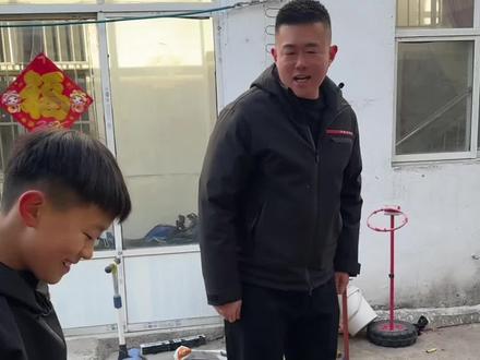 新年快乐姐姐们!拜年六妮子也少不了嘟噜哈哈