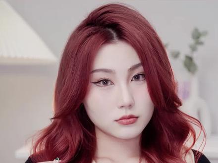 头发蓬松秘诀大公开,造型泡泡太好用了!定型灵动轻盈,发丝顺滑发光!#谢可寅 同款 #发型教程 #护色 #护发 #泡系氛围感 #玩出型美出色