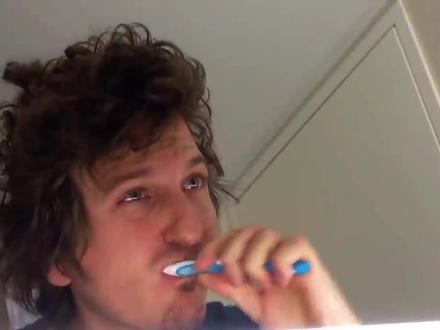 一个刷牙坏习惯,可能毁了一口好牙,这些事情你还在做吗?