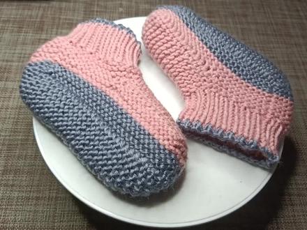 教你用棒针编织一款家居儿童地板袜,再也不怕孩子在家光脚乱跑了