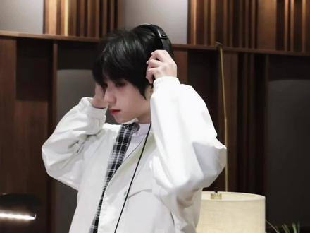 橹橹录音室花絮+采访cut
#王橹杰 #向全世界安利 #TF四代适合不适合 #上热门