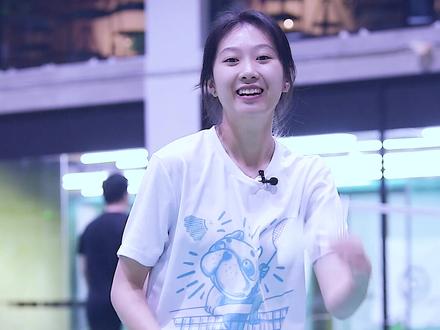 羽毛球球速对打球有影响吗? #王小羽 #dou出运动范儿