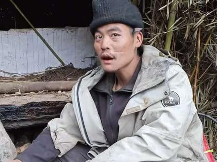 刀疤哥回应网友担忧的问题#老六荒野#荒野老六