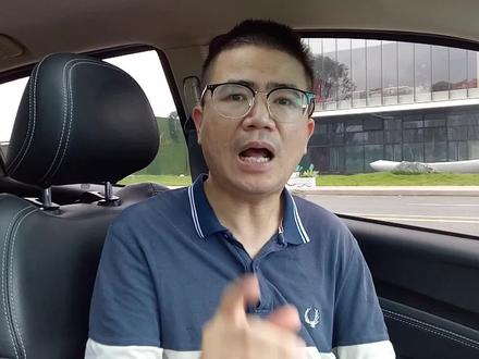 高德地图非常贴心的一个功能,用过的都说好,让导航更方便 #高德地图 #手机导航 #语音唤醒 #汽车知识