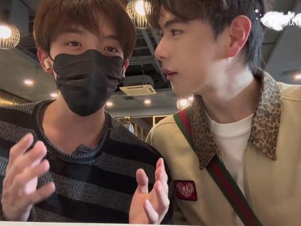 好萌的两只🥰🥰 cr.lst wb #吕思瞳#贺嘉述#萌
