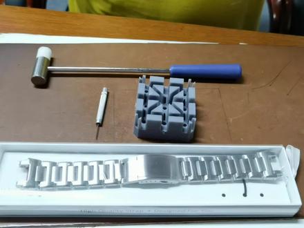 卡西欧G-shock系列
MTG-B1000钢带拆节教程
#钢铁之心卡西欧 #手艺人在抖音 #动手能力 #卡西欧