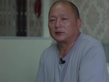 17岁少年跳楼自杀前,看“国家禁播”日本十大黑动漫到凌晨两点,走时穿的衣服都跟那个主角一样
#儿子轻生后父亲潜伏群聊救人
#选择轻生的孩子8成因为成绩
#媒体精选计划