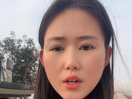 好消息!已经提了大疆T100s、T70s、T55吊运系统的朋友们可以去经销商处免费领取横杆喔!
#娜娜开农机 #大疆T100s #无人机吊运