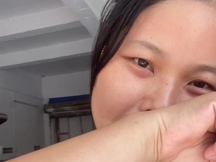 编织袋上的封口线不好拆,掌握好方法,一拉就开#编织袋封口线的方法 #纯正花生油 #同城好店推荐