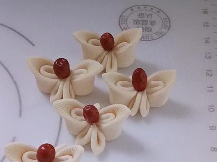 枣花馒头就这样做#热门 #花样面食#面食制作分享#面食#枣花馍 枣花馒头就这样 做简单好看动手做起来吧