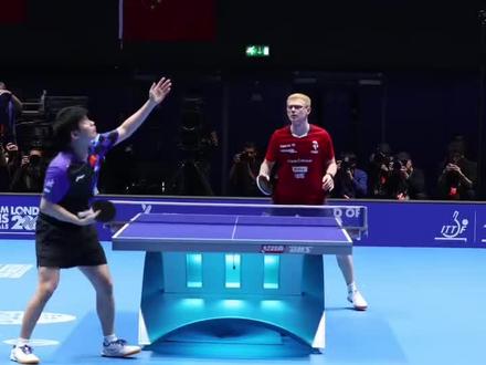 勒布伦3:0林诗栋,交手记录已经五连胜 小布半决赛空砍一分
#勒布伦#国乒男团vs法国男团 #林诗栋0比3F勒布伦#伦敦世乒赛