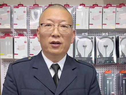 微信的定位开关怎么关闭 微信的定位开关怎么关#手机使用技巧 #手机 #璐涵修手机 #华为