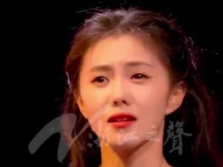 刘浩存春晚舞蹈美哭网友,海来阿木&李浩存演绎歌舞《梦底》,网