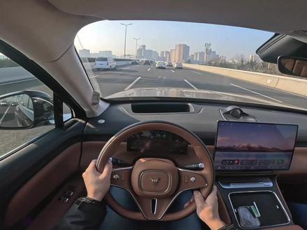 第一视角试驾 2026款 岚图 泰山 5/6