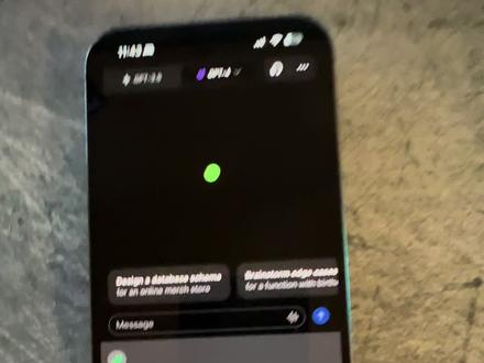 ChatGPT 语音版让我感觉第四次工业革命不远了。2023 年到现在真的太夸张了,ChatGPT , Vision Pro, FSD V12, Tesla Optimus 机器人,星舰,我感觉下一次工业革命近在眼前#人工智能 #端到端 #科技