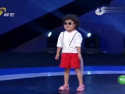 四岁萌娃李欣蕊患肾病,童言无忌笑翻全场,真是人小鬼大!