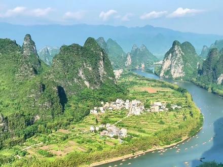 广西柳州地震,为什么两天震十次? 广西柳州这次的地震真的有点不同寻常了!两天内十次地震,一天内两次超过五级!为什么柳州的地震一震再震?后面到底会不会有更强的?#柳州地震 #柳州 #广西 #地震 #科普新锐扶持计划 @中国气象爱好者 @中气爱怎么说 @中气爱小登