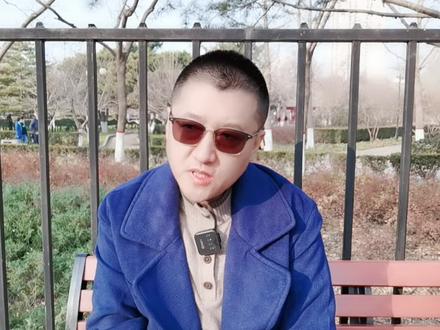 老板强制员工做自媒体,让你每天回家发内容,这算违法吗?