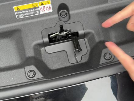 汉兰达陆放机盖保护盖 #汉兰达 #皇冠陆放