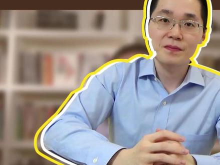 一个小游戏,弄懂指数估值 市盈率是什么呢?
举个简单的例子:
社会上,大多数人对一家盈利稳定的企业,愿意出盈利的8-15倍上下交易。
这就是市盈率,刚好跟沪深300等宽基指数的市盈率波动区间相吻合。
熊市,大多数投资者悲观,估值数值偏低,会出现低估买入机会。
牛市,大多数投资者乐观,估值数值偏高,会出现高估止盈机会。
估值也并不只有市盈率一种,对不同商业模式的品种,也还有很多其他的估值方:法。
不过最常用的是市盈率、市净率、股息率等估值指标。#基金