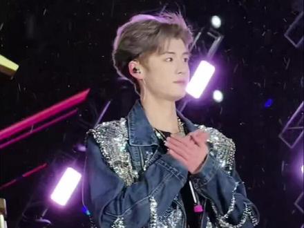 亲爱的 如果没有爱 700天也太难坚持下来了#刘佳梁 #线下 #刘佳梁线下 #万岁山 #700天快乐