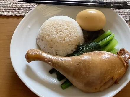 有人在家卖沙县小吃吗?没有的话我先摆摊啦😂