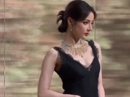 迪奥是会选的!#迪丽热巴 #王楚然 #Dior