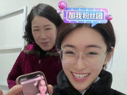 阿黄回家打开抖音发现天塌了都🤣🤣@黄庚依 @東十一 #東黄 #東黄不太一 #黄庚依 #東十一 #抖音