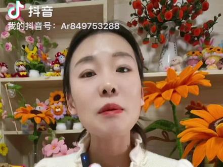 萌丑小兔的草莓熊帽子教程来了,喜欢的姐妹做起来哦#学会快去试试吧🔥 #用扭扭棒制作花朵的教程 #