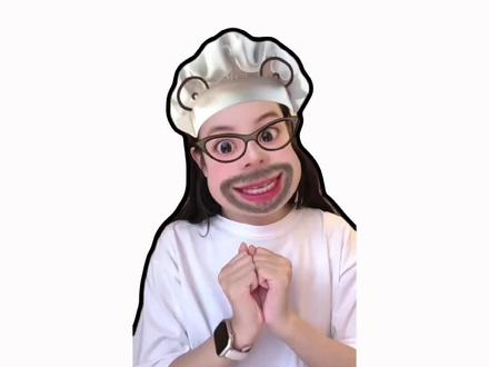 新加坡2026免费赏烟花地点攻略| 附时间 这条路线带你少走弯路,完美赏烟花😆
📍8个标记点都能很好欣赏到烟花🥳再也不怕看不到烟花啦
🎆烟花秀时间:12月31日丨🕦23:00~23:30
📌 30分钟的超长烟花🥳分四个篇章升空
▫️环绕式震撼视角,在这8个位置都能很好的欣赏到☺️
在五光十色的烟花下,大家一起迎接2026🎉充满仪式的辞旧迎新🎊
🌌灯光投影秀
除了跨年烟花,12月26日至30日新加坡富丽敦酒店,还有免费的灯光投影秀噢✅
灯光投影秀时间:20:00-22:30;12月31日20:00 - 22:45(每隔10分钟一场,每次约6分钟),主题为“点亮生活”🌠
寓意每个人在不同阶段都能绽放独特光芒💛
温馨提醒❗️交通建议:
跨年夜滨海湾及周边地区进出人数将受管控,建议乘坐公交地铁前往。视频里的地点大部分的路程都可以步行前往,到时候人多,宝子们要注意安全噢🌟
#新加坡 #新加坡旅游 #新加坡攻略 #跨年#抖音万粉扶持计划