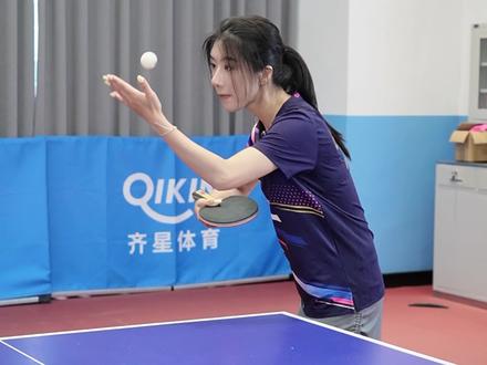 一招让你的逆旋转发球又拐又飘 #乒乓球 #乒乓球教学 #国球乒乓 #运动女孩 #乒乓球训练