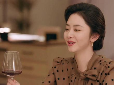 方婉之终于向爸爸表达出自己的爱意#我的山与海 #谭松韵