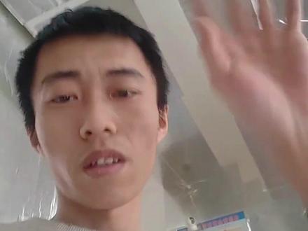 又是羡慕天津网友的一天~这麻辣拌到底有多香啊! 素材来自:@时来运转 @正宗抚顺麻辣拌(与你相拌) #天津 #暖心 #小店 #人文