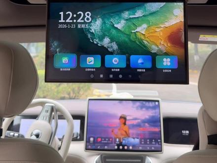 新品上市!越级体验!潮派精灵腾势N8L吸顶电视来啦~ #腾势N8L #腾势N8L吸顶电视 #腾势N8L后排娱乐屏 #腾势改装 #潮派精灵popelf