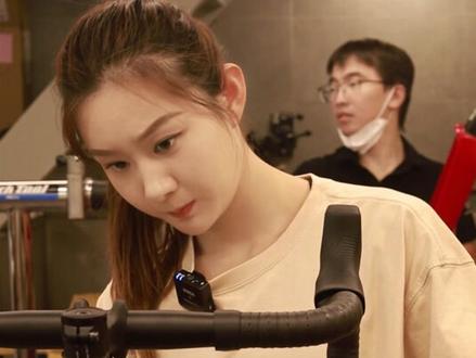 最近没有更新骑车视频,原来是在……#公路车 #组装 @TREK