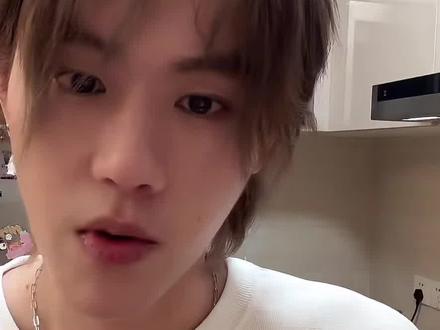 #有你的恋歌2 阿诺这是在澄清和夏没关系吗,死了的心终于又悬起来了😂#林渝植 #痞幼 #反转 林渝植直播切片