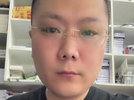 华为mate70rs 16+512...68××,黄金100×收,白银18左右一克收,店里实时现货金条银条。苹果换零循环电池的活动继续,苹果11系列换零循环电池80,12系列100,13系列100,14系列150#mate70rs非凡大师 #黄金回收买卖同城上门 #零循环电池 #红运通讯 #红运通讯维修