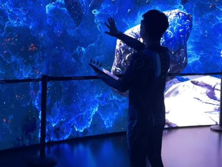 当外星人沉浸式玩online~猫咪视角打开新世界#装修#净化器吸猫毛 #家居好物 #铲屎官的乐趣