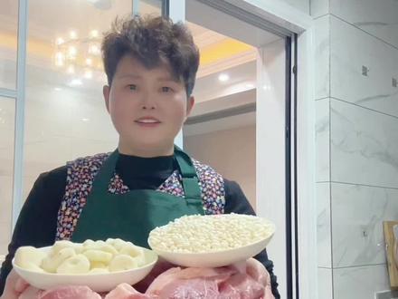 过年的肉圆子像我这样炸 不硬不才 外酥里嫩 特别好吃 #我要上热门 #美食 #抖音美食推荐官 #美食教程#过年