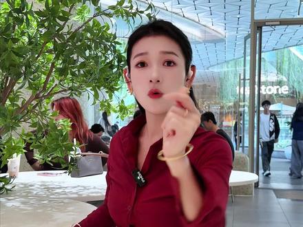 你说它译,你想它画,6.0芯片69语种AI翻译耳机#蓝牙耳机 科技改变生活!升级6.0蓝牙芯片。除了同声传译还有更新功能文生图让你使用#蓝牙耳机 #山水W12