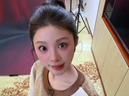 干嘛啦! #干嘛拎我帽子 (头发)🤨🤨
#星动营业中