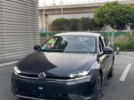 #全新一代速腾L