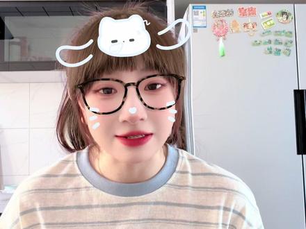 #田栩宁 #甜玉米 #lp 记忆错乱,我居然是今年2月份买的,我一直以为是去年呢,不过在这个关键时刻,我的中国画报终于回来了,这就是冥冥之中的注定!